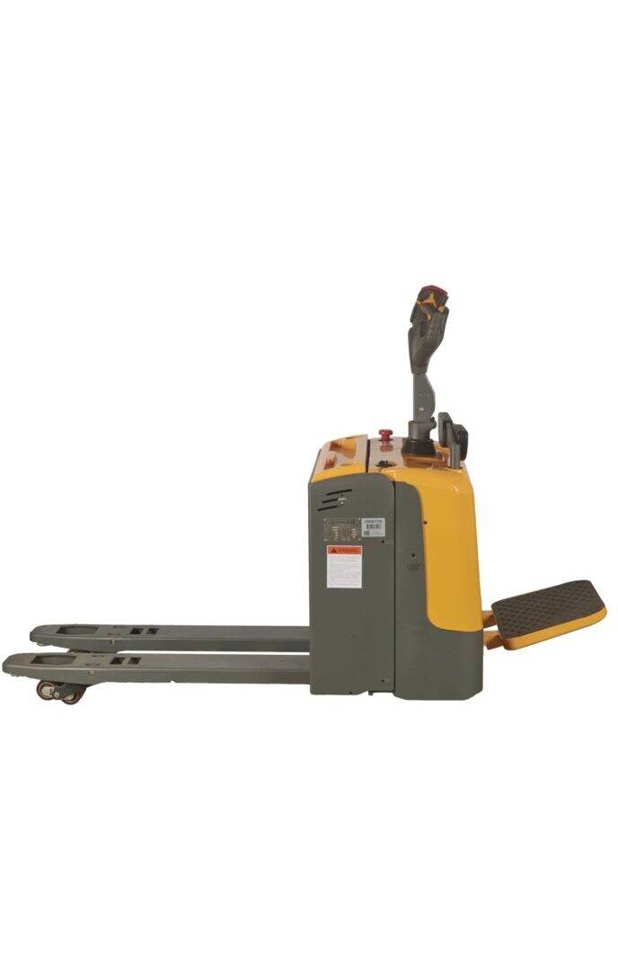 Тележки самоходные с платформой для оператора