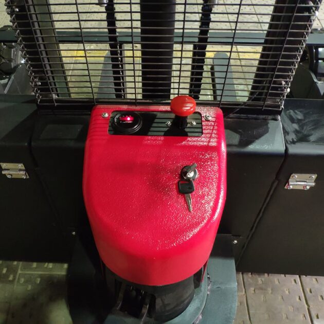 Самоходный Штабелер для Бездорожья AX 1016RT OXLIFT 1600 мм 1000 кг — изображение 5