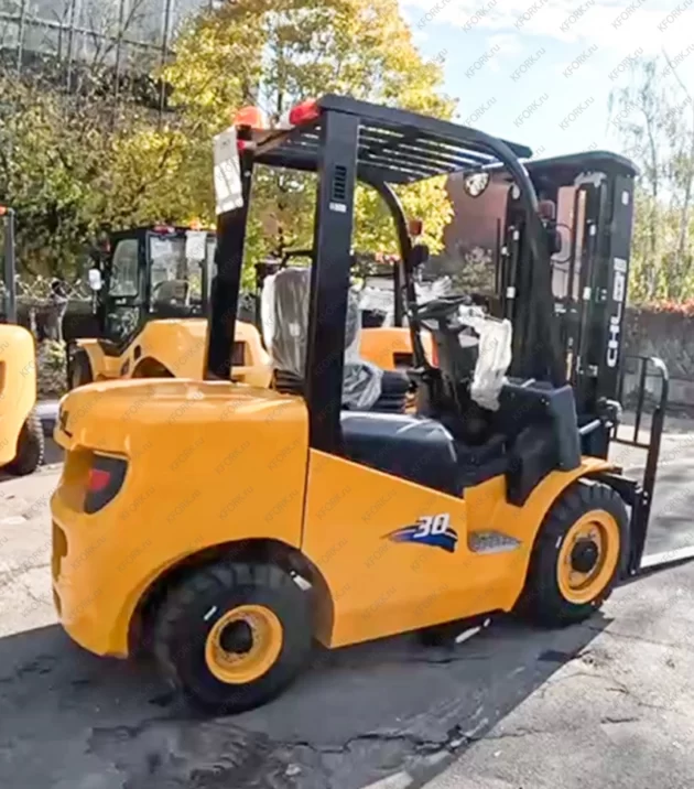 Вилочный автопогрузчик CHL 3,0 т с диз. двигателем Isuzu