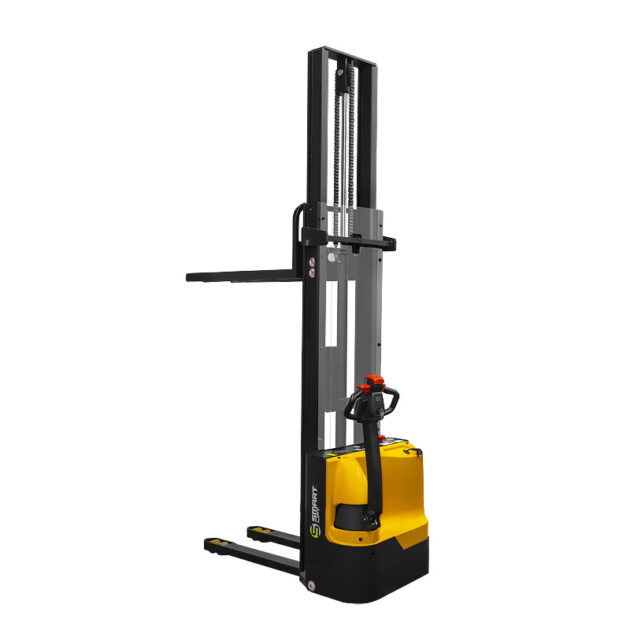Штабелер электрический самоходный ES15-15ES (1500 кг; 4,15 м; 24В / 125Ач) SMARTLIFT — изображение 2