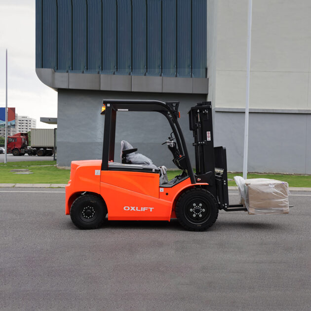 Электропогрузчик Вилочный RX 3050L OXLIFT 3000 кг 5000 мм Li-Ion, Side-Shift — изображение 3