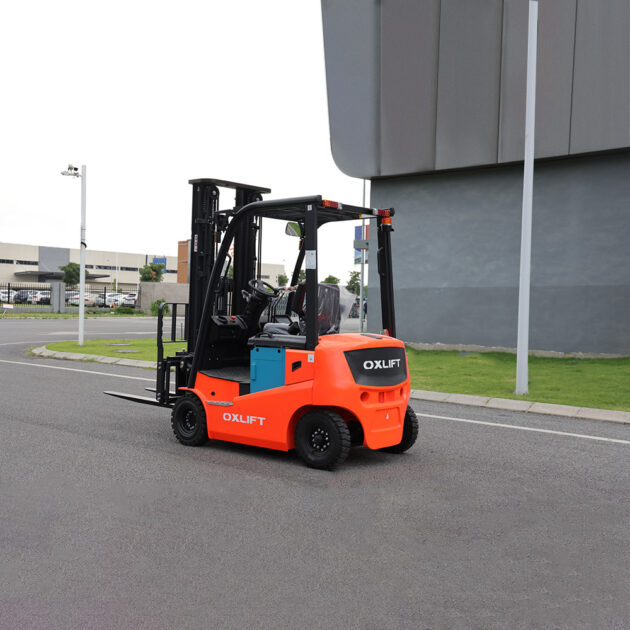 Электропогрузчик Вилочный RX 3050L OXLIFT 3000 кг 5000 мм Li-Ion, Side-Shift — изображение 7