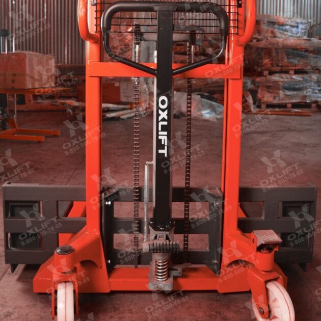 Гидравлический Штабелер с Широкими Опорными Лапами HS16-W OXLIFT 1600 мм 1500 кг — изображение 6